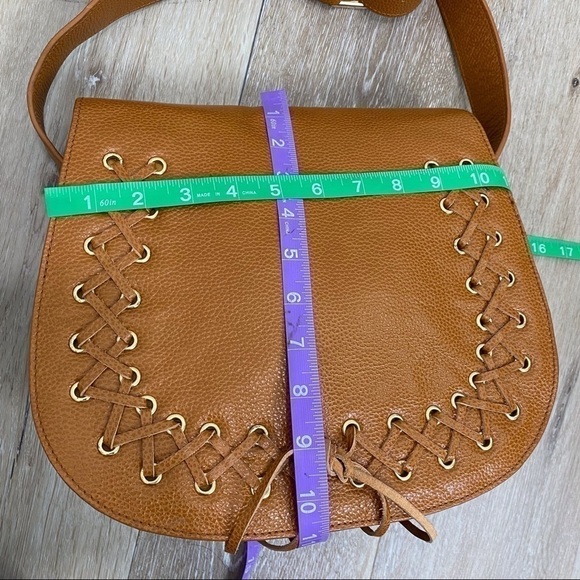 Violetta Saddle Crossbody Mustard Yellow Pebbled Leather Bag - Picture 3 of 16